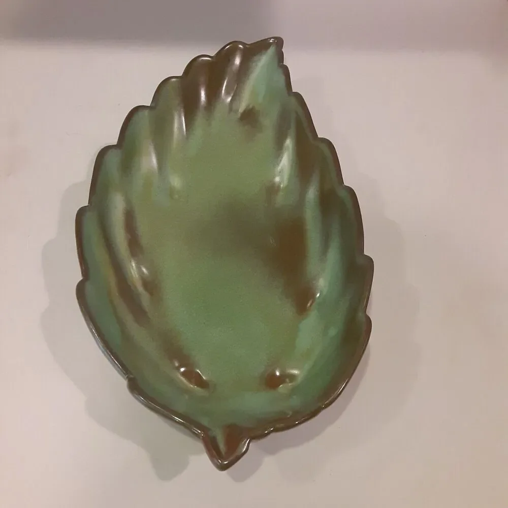 Vintage Frankoma Pottery #226 Prairie Green Leaf Dish Decorative